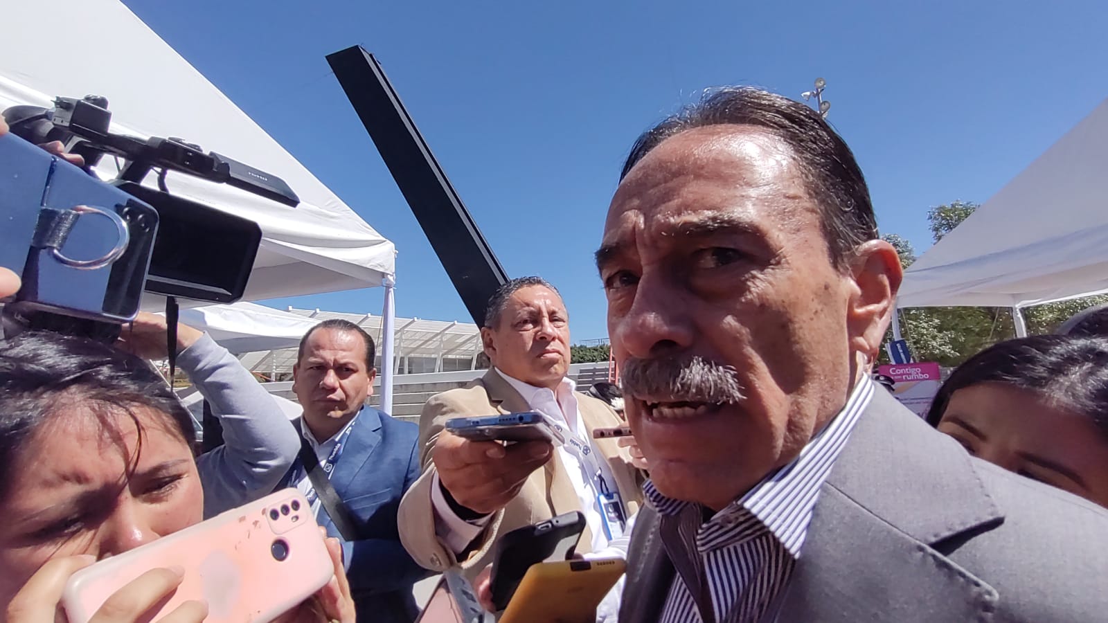 Video desde Puebla: Para recuperar sus ahorros, naranjitas deben renunciar al sindicato, admitió Cruz Lepe