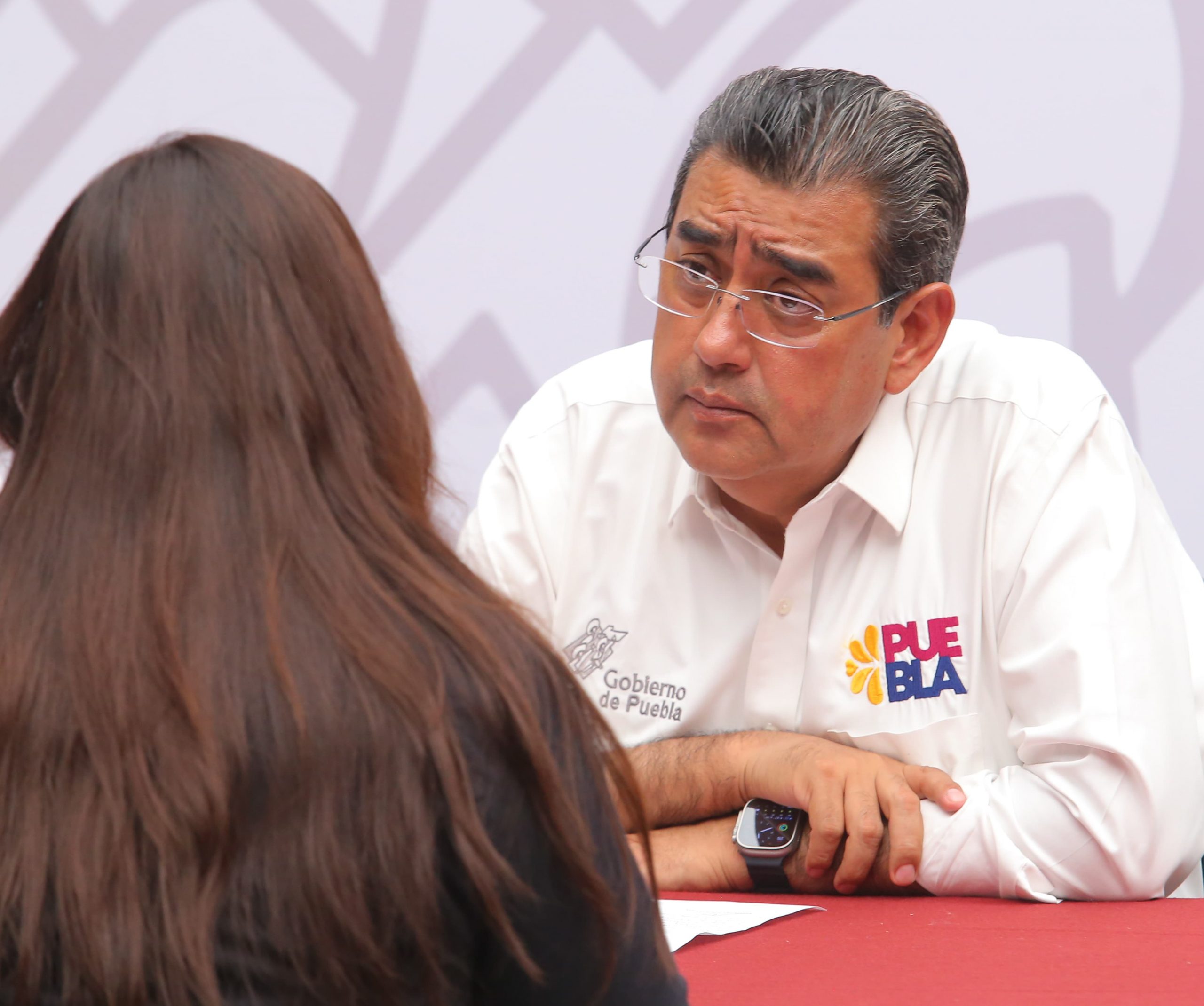 Fotonota: Aparatos ortopédicos y programas sociales, piden al gobernador Sergio Salomón Céspedes en la jornada ciudadana