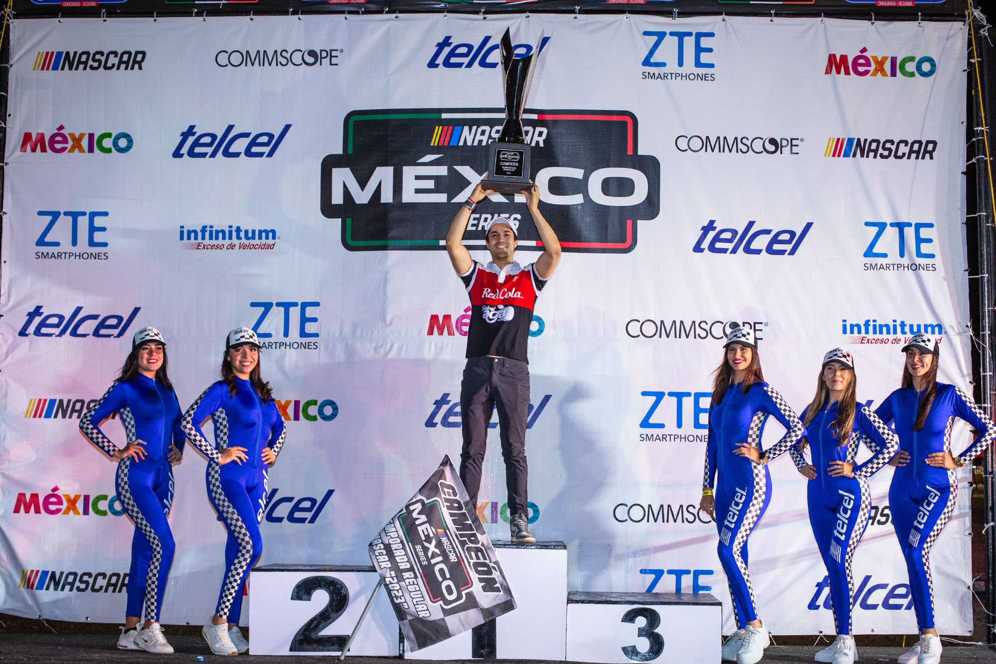 Salvador De Alba Jr., salió de Chihuahua como campeón de la temporada regular 2023 de Nascar México