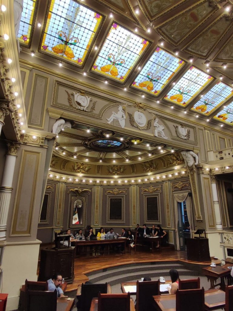 Presentan en el Congreso iniciativas para evitar, en escuelas, la venta de bebidas azucaradas a menores