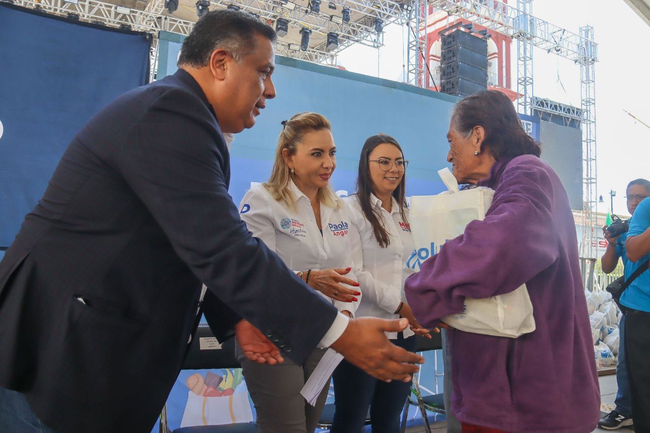 Paola Angon y María de la Barreda encabezan primera entrega de “Cholula nutrida”