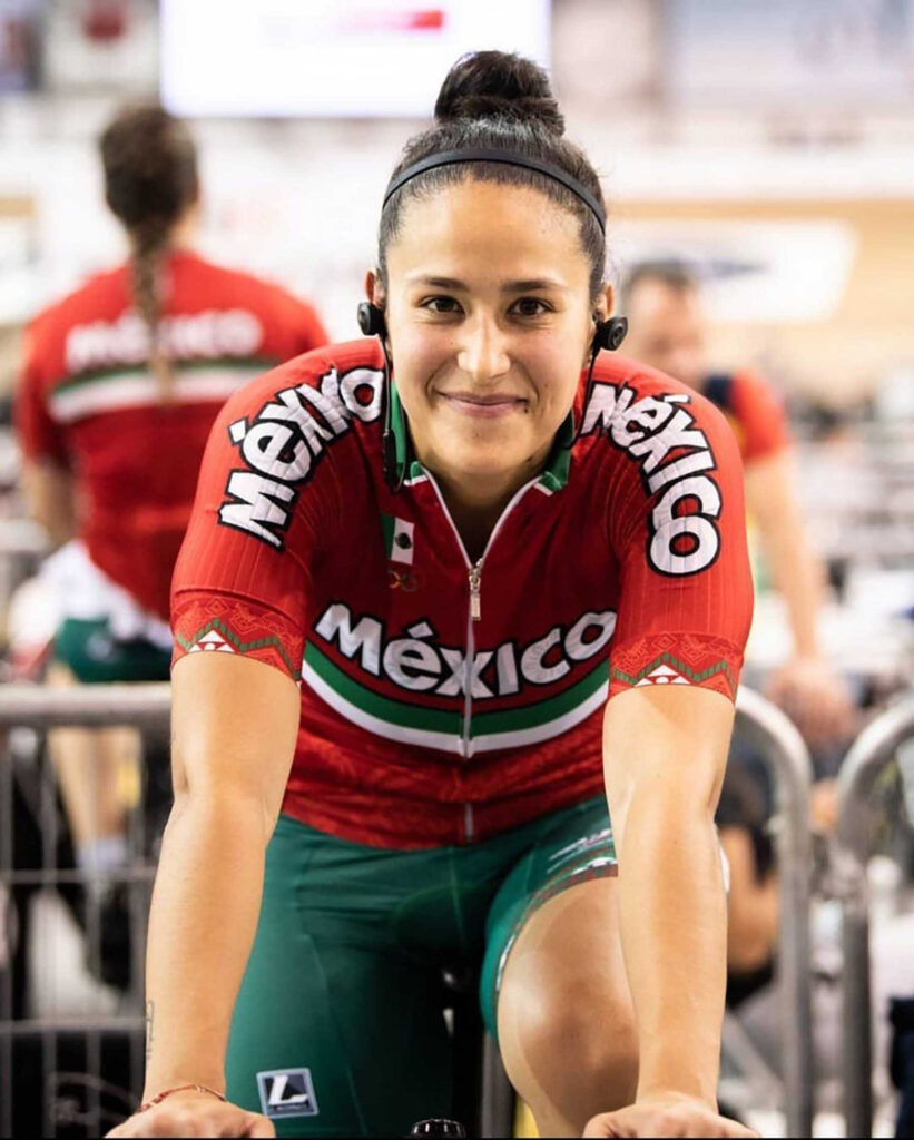 Jessica Salazar, una campeona en el ciclismo y en las aulas