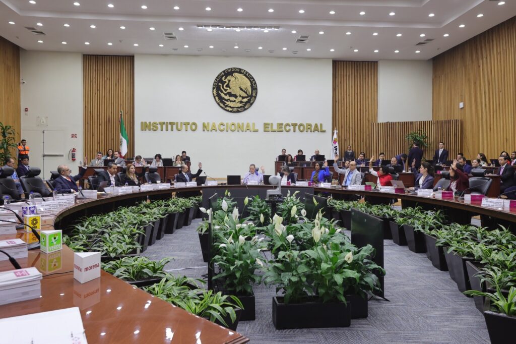 ¡Hasta la navidad, partidos tienen de plazo para notificar al INE si en Puebla postularán a mujer u hombre!