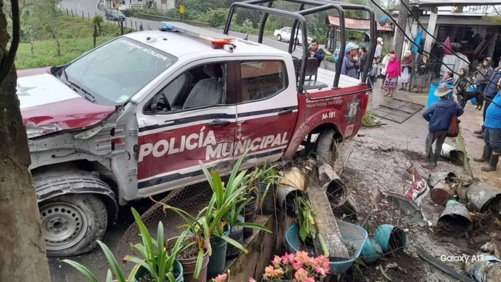 Detienen a policía de Jonotla por atropellar a niña