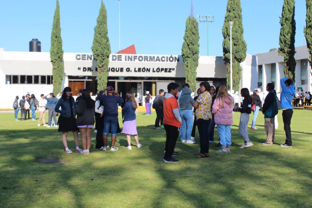 UTP confirmó suspensión de clases por olor a gas