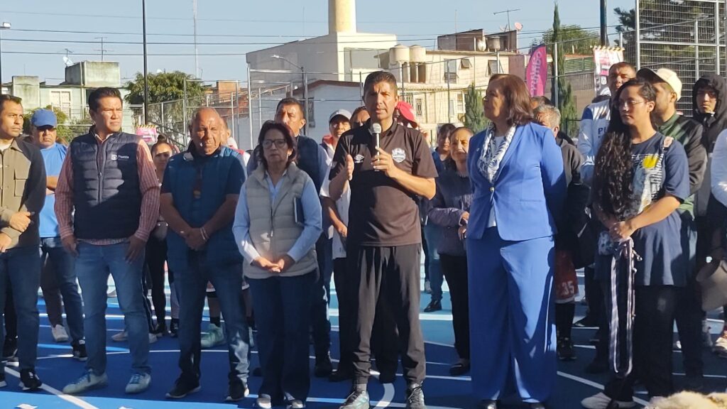 Video desde Puebla: Rivera Pérez exhorta a los locatarios del mercado Amalucan a denunciar agresiones ante la FGE