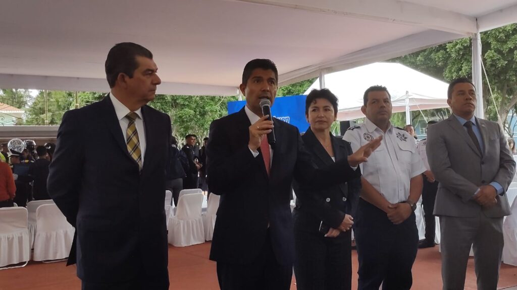 Video desde Puebla: Eduardo Rivera corrigió la plana a sus colaboradores y confirmó que sí habrá descuento en parquímetros
