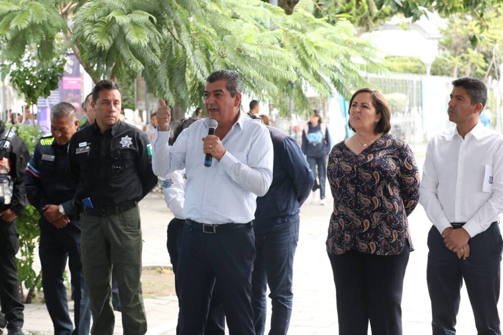 Restablecen puntos de proximidad social en Puebla capital