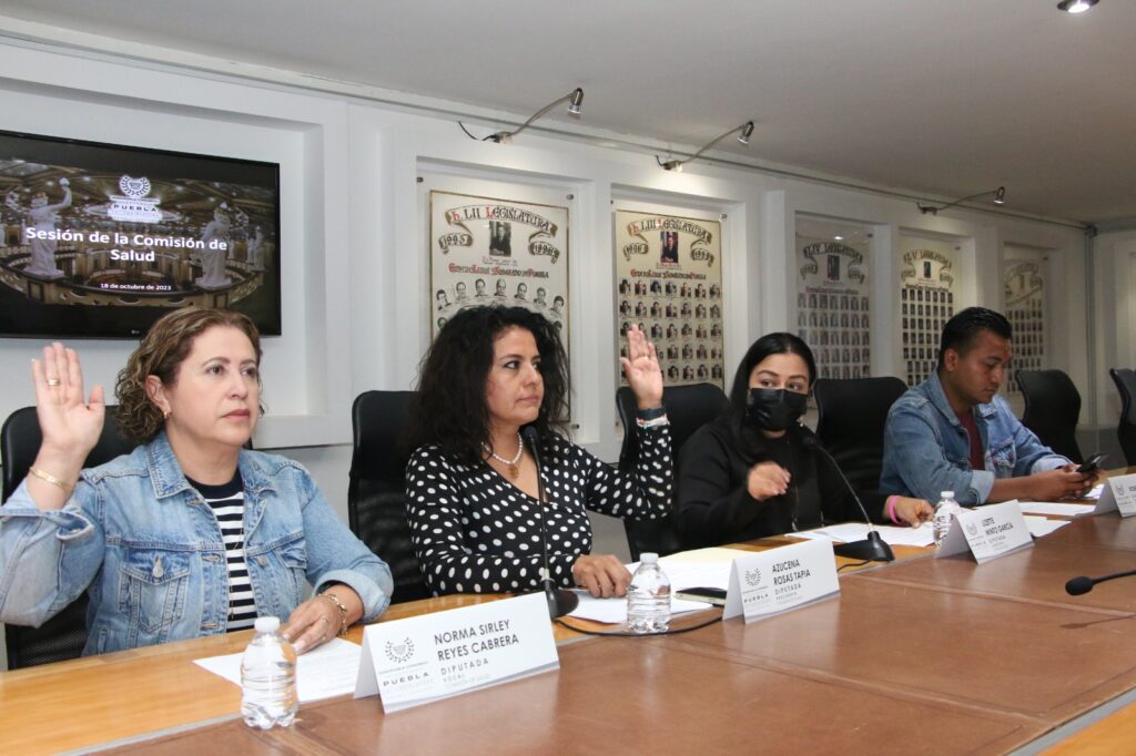 Avala Comisión del Congreso dictamen para que los Servicios de Salud del Estado cuenten con Unidades Administrativas