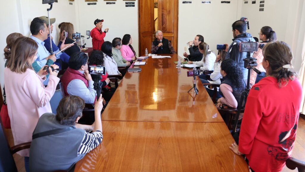 Gobierno de Carlos Peredo firma Convenio con Escuela Libre de Derecho de Puebla   