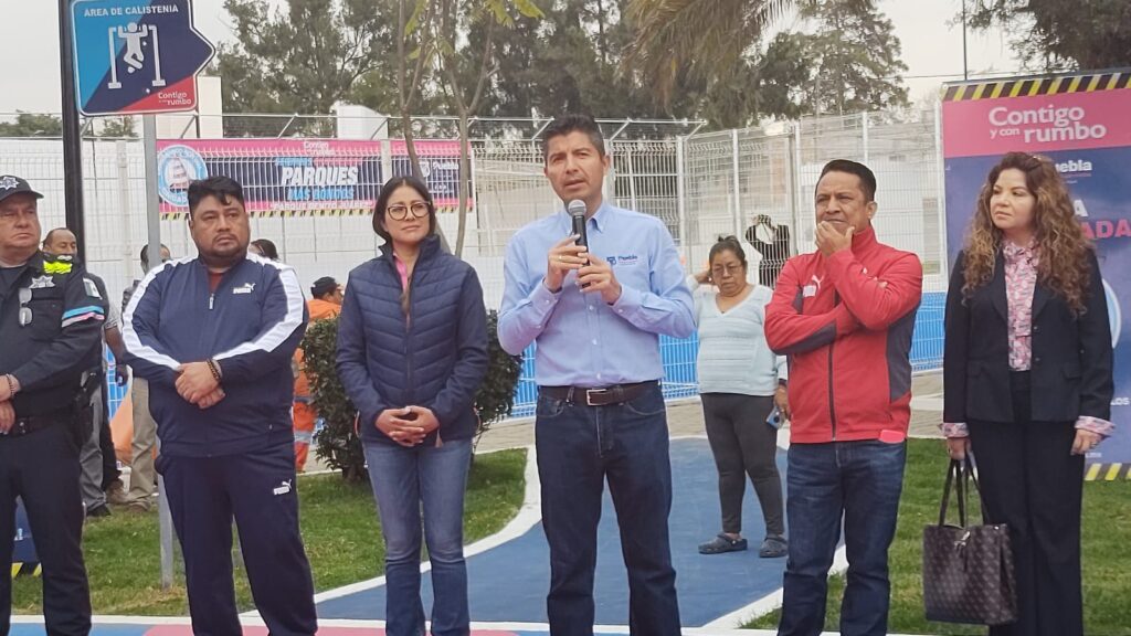 Video desde Puebla: Cierre de calles no soluciona conflicto en Central de Abasto, reiteró Eduardo Rivera