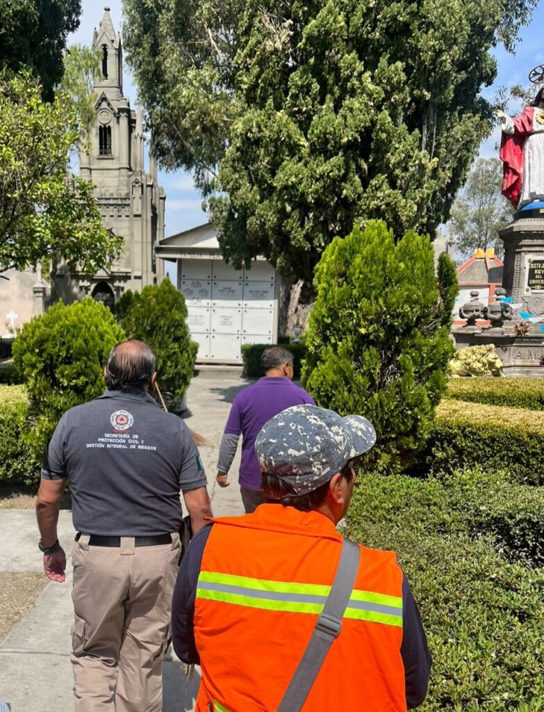 Recomendaciones para visitar panteones y disfrutar Día de Muertos