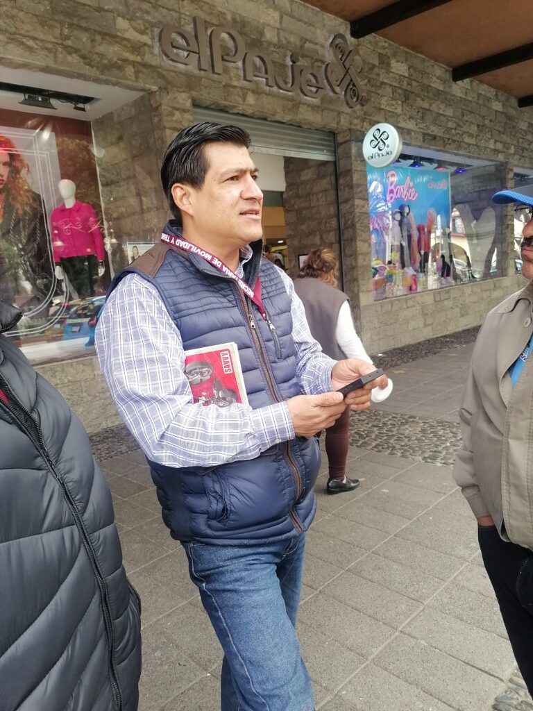 Acusan a delegado de la secretaría de Movilidad y Transporte de permitir taxis piratas en la Sierra Norte