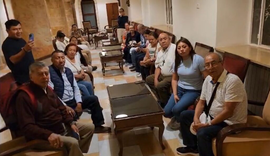 De vuelta en casa los 17 poblanos que estaban varados en Israel: Javier Aquino