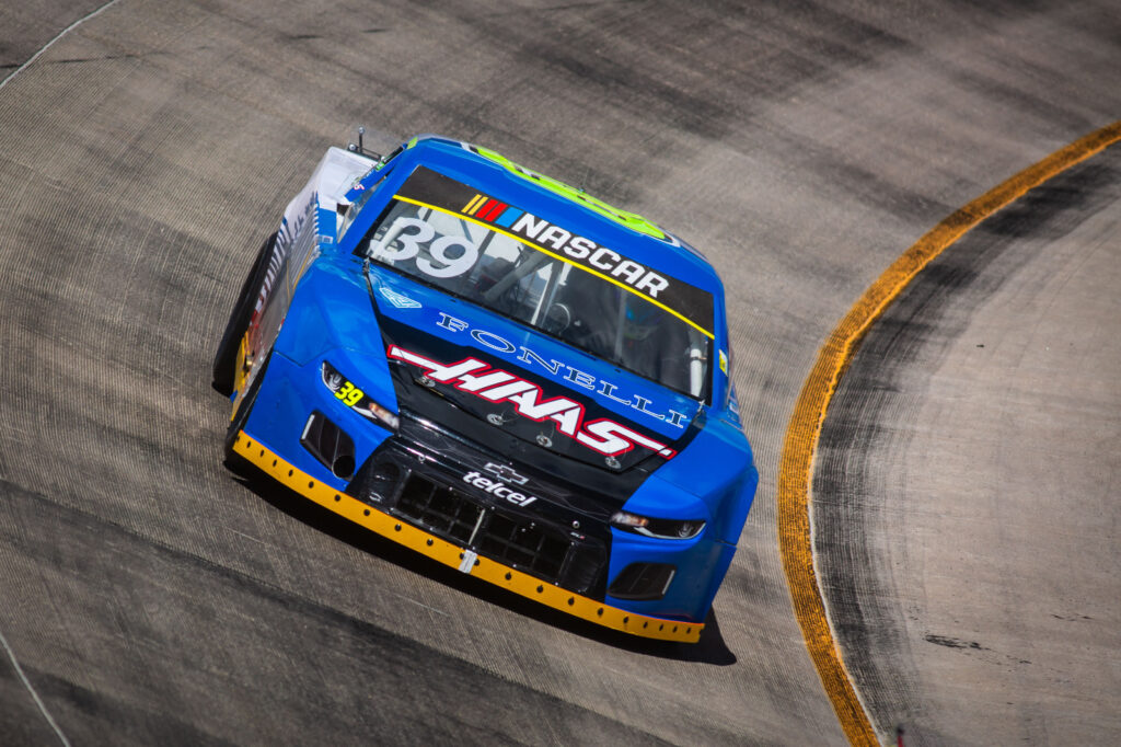 Víctor Barrales Jr. se enfoca en semifinal de NASCAR México