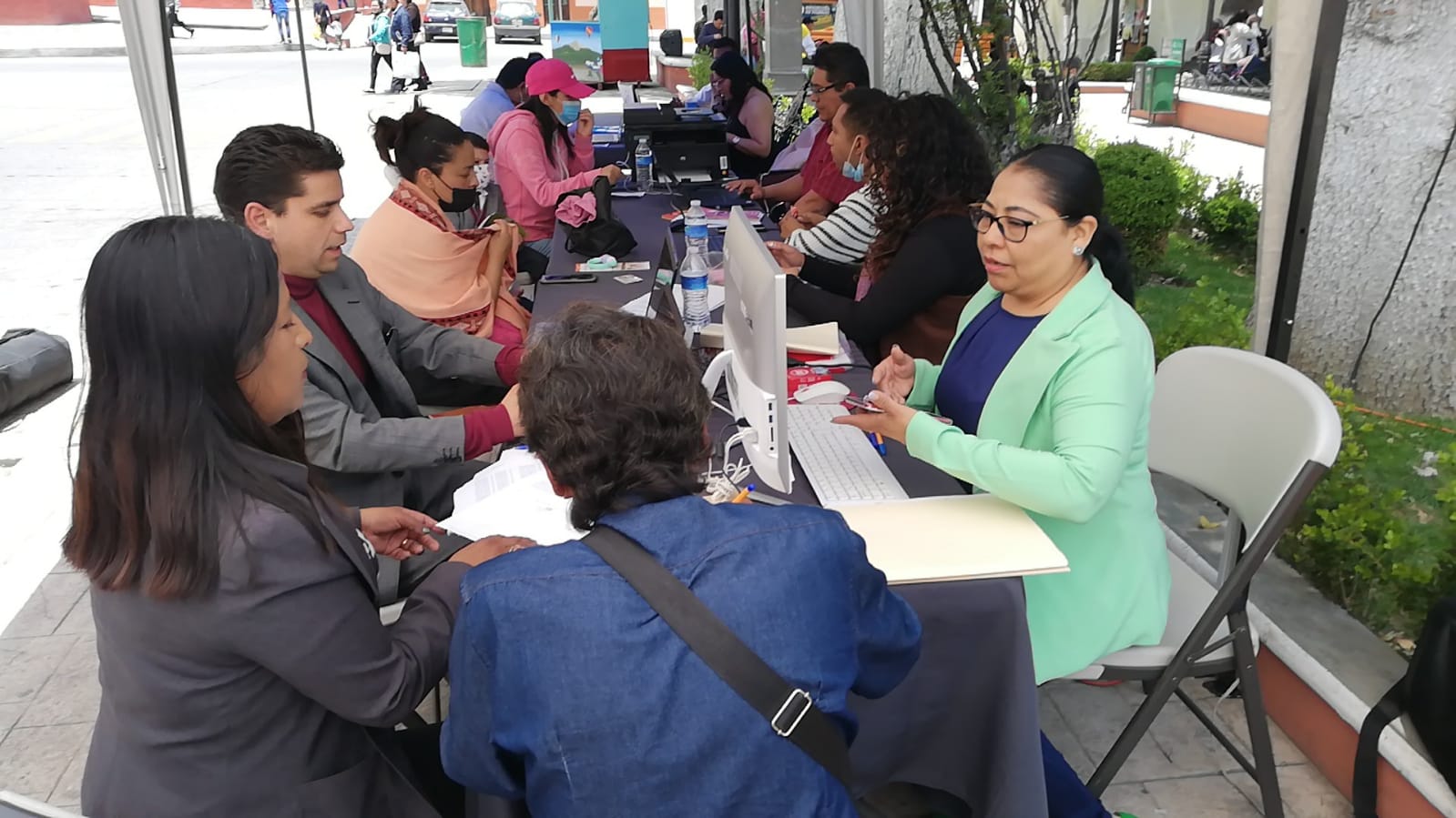 INFONAVIT acerca soluciones de pago a derechohabientes de Tlaxcala
