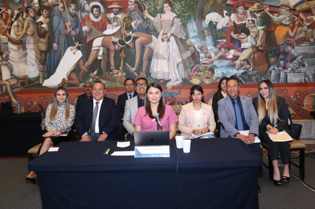 Comparece ante Cabildo Karla Adriana Martínez directora del Instituto de la Juventud del Municipio de Puebla
