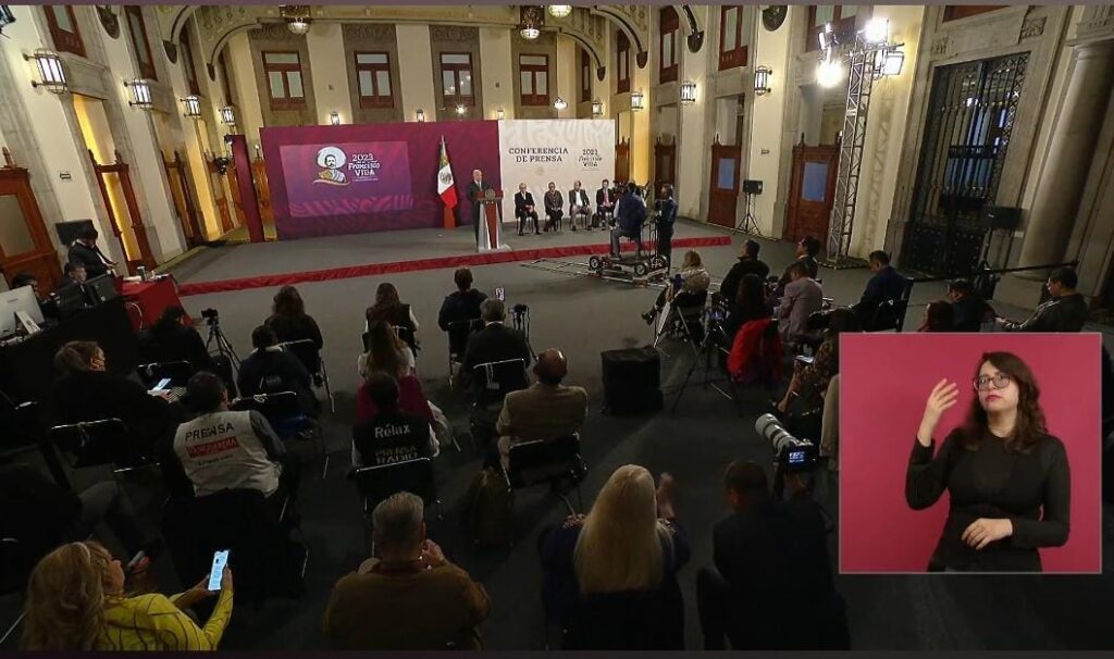 AMLO lamenta emboscada contra policías en Coyuca de Benítez