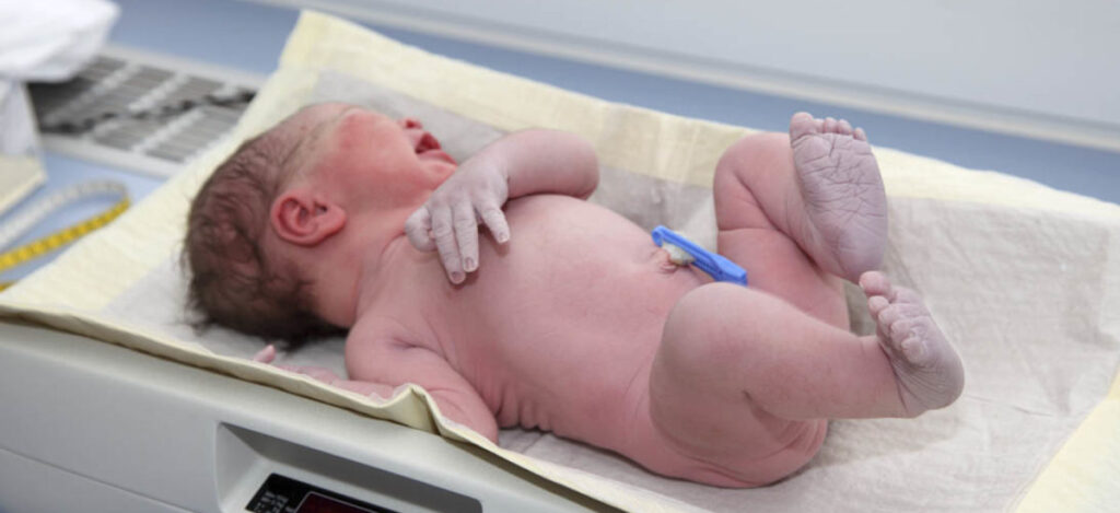 Semana UEG 2023: Los bebés con bajo peso al nacer tienen cuatro veces más probabilidades de desarrollar hígado graso más adelante en su vida