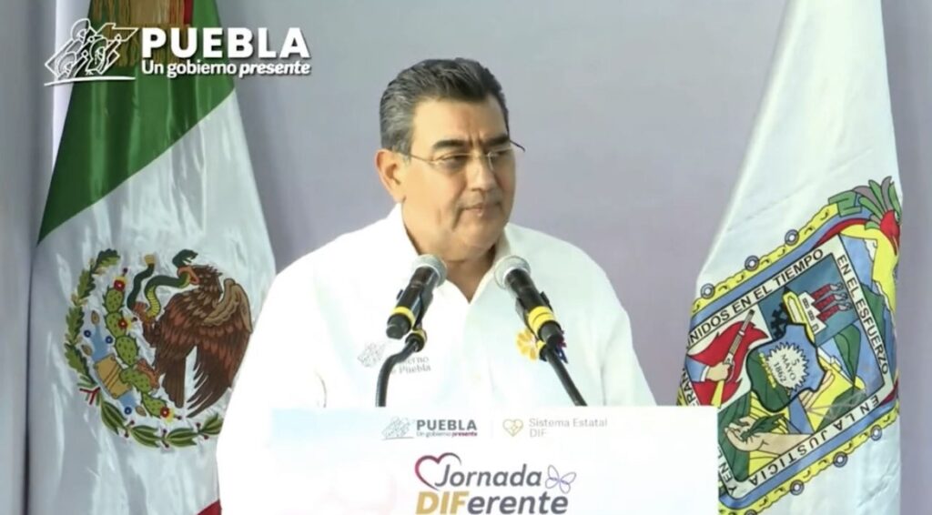 Este viernes saldrá de Puebla un segundo equipo de apoyo a Acapulco: Sergio Salomón