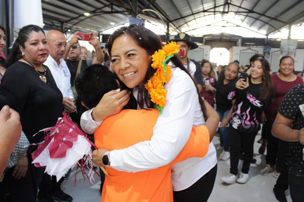 Desde Atlixco: Ariadna Ayala entregó la remodelación del mercado Ignacio Zaragoza