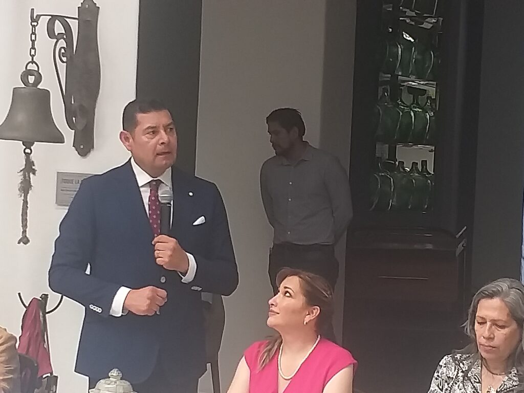 “Estoy tranquilo; pase lo que pase voy a apoyar a Claudia Sheinbaum”: Alejandro Armenta