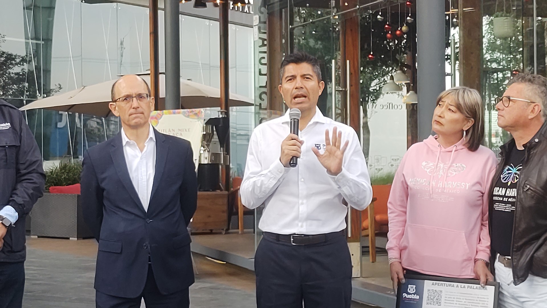 Video desde Puebla: En próximos días, Eduardo Rivera definirá quién lo suplirá al frente de la ciudad