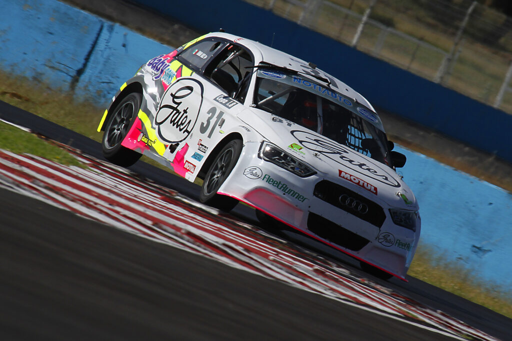 Dana Ruz cierra el año en el Speed Fest