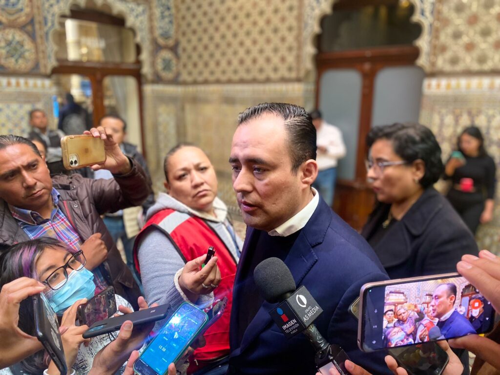 Se tiene que revisar si procede la desaparición de poderes en Coyomeapan”: Eduardo Castillo 