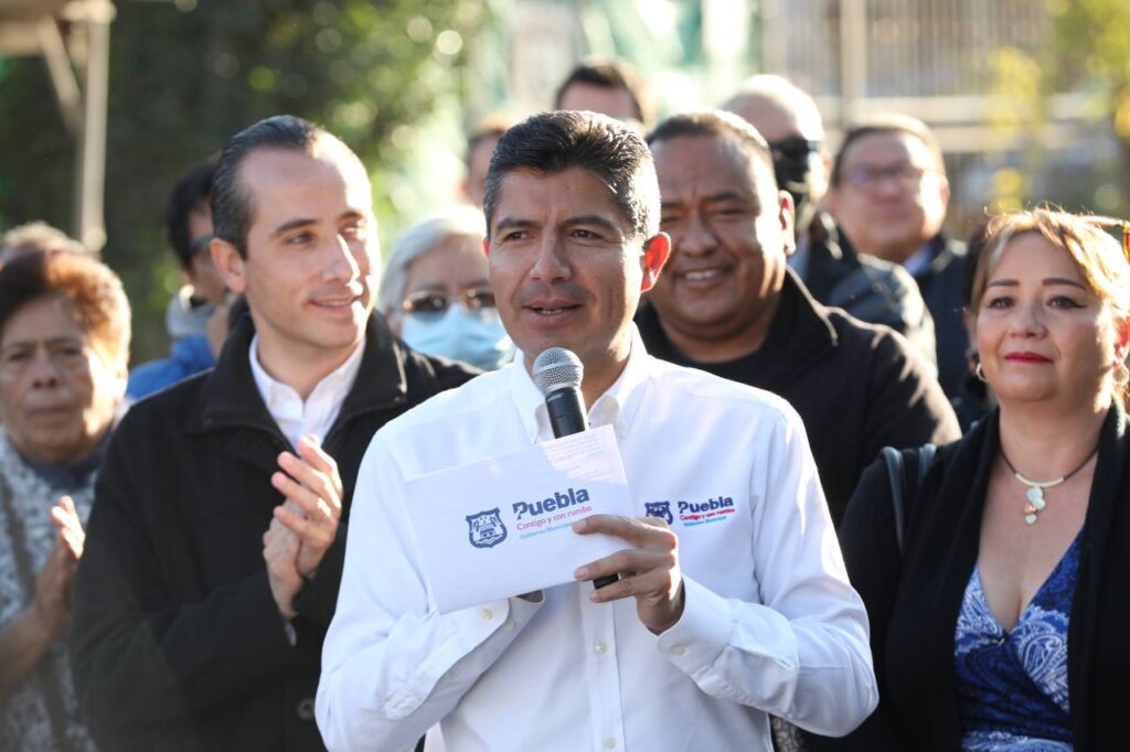 Eduardo Rivera entregó calles rehabilitadas en el sur de la capital