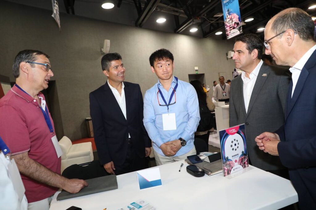 Eduardo Rivera inaugura el Business Forum