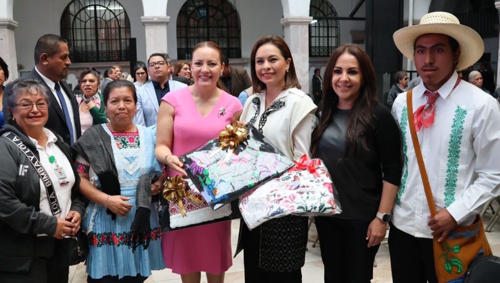 Angélica Hernández rindió su Segundo Informe al frente del Sistema DIF de Teziutlán