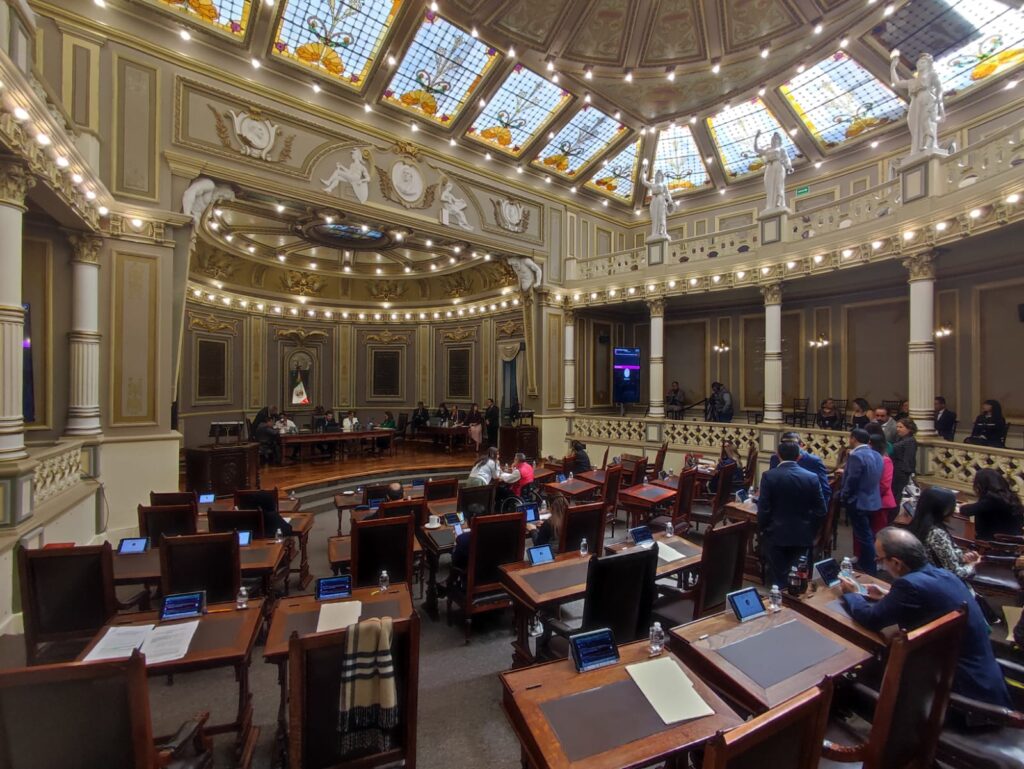 Presentan en el Congreso iniciativa contra la violencia y discriminación a personas con discapacidad