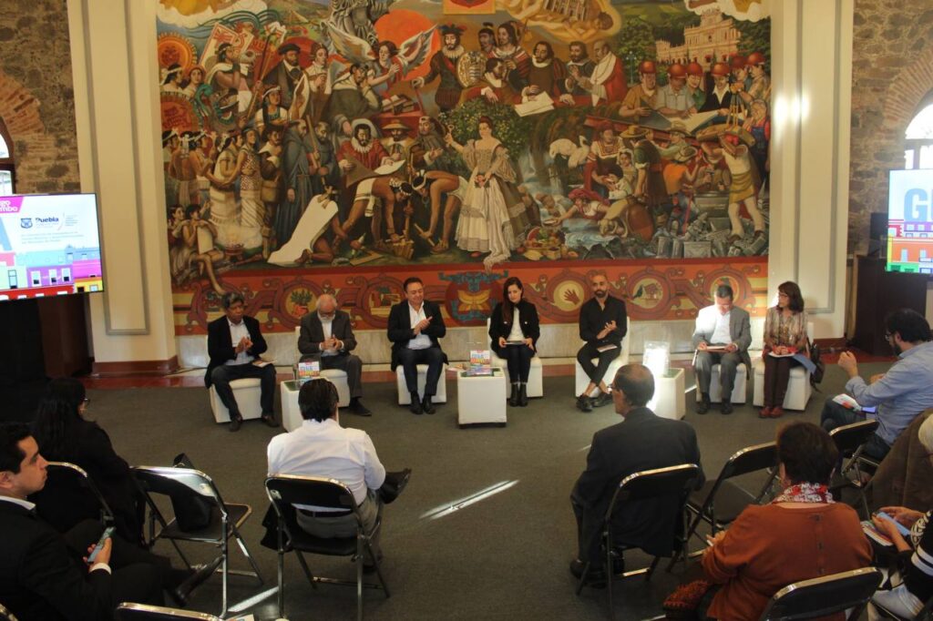 Presentan guía para intervenir inmuebles históricos