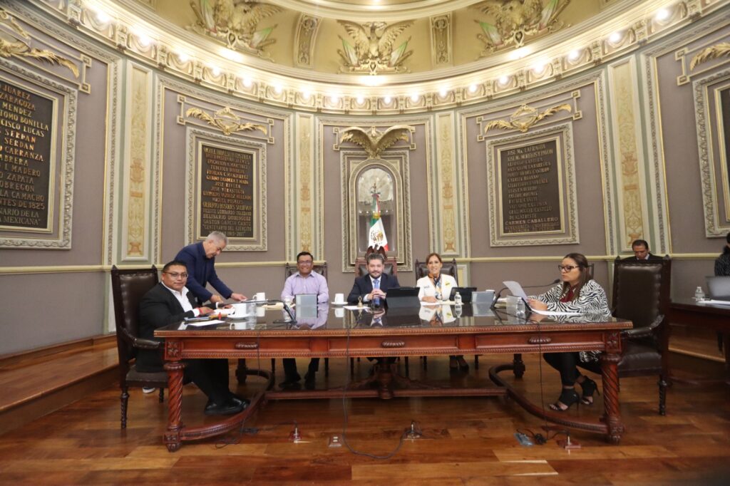 Presentan en el Congreso del Estado iniciativa para incrementar sanciones por ciberacoso