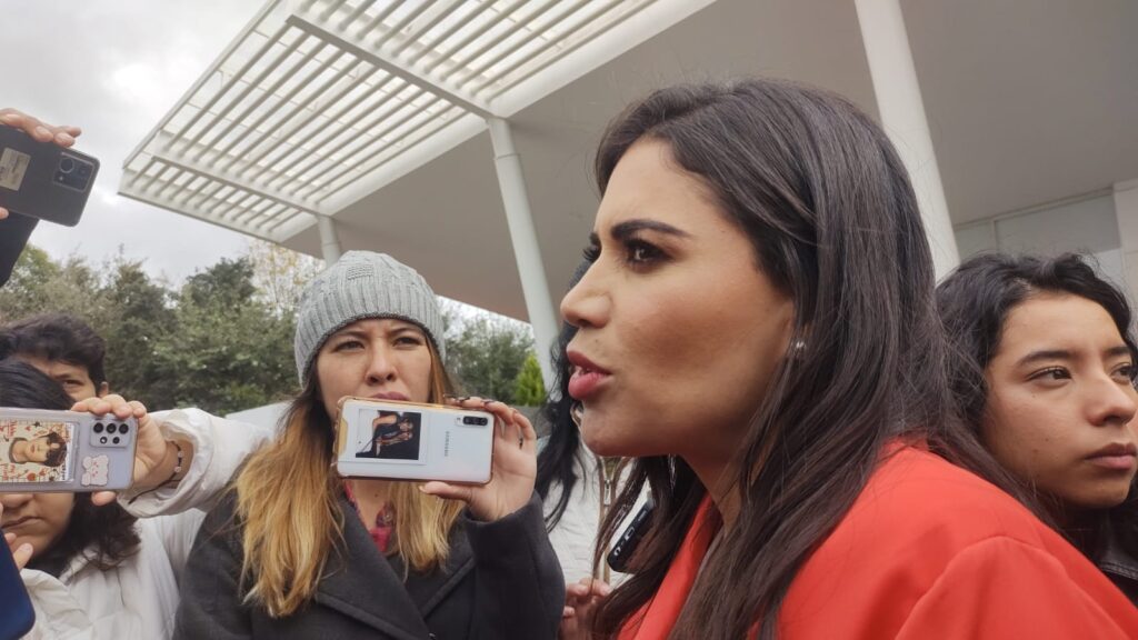 Miguel Mantilla sigue sin tomar cursos de derechos humanos ni igualdad de género: Karina Romero