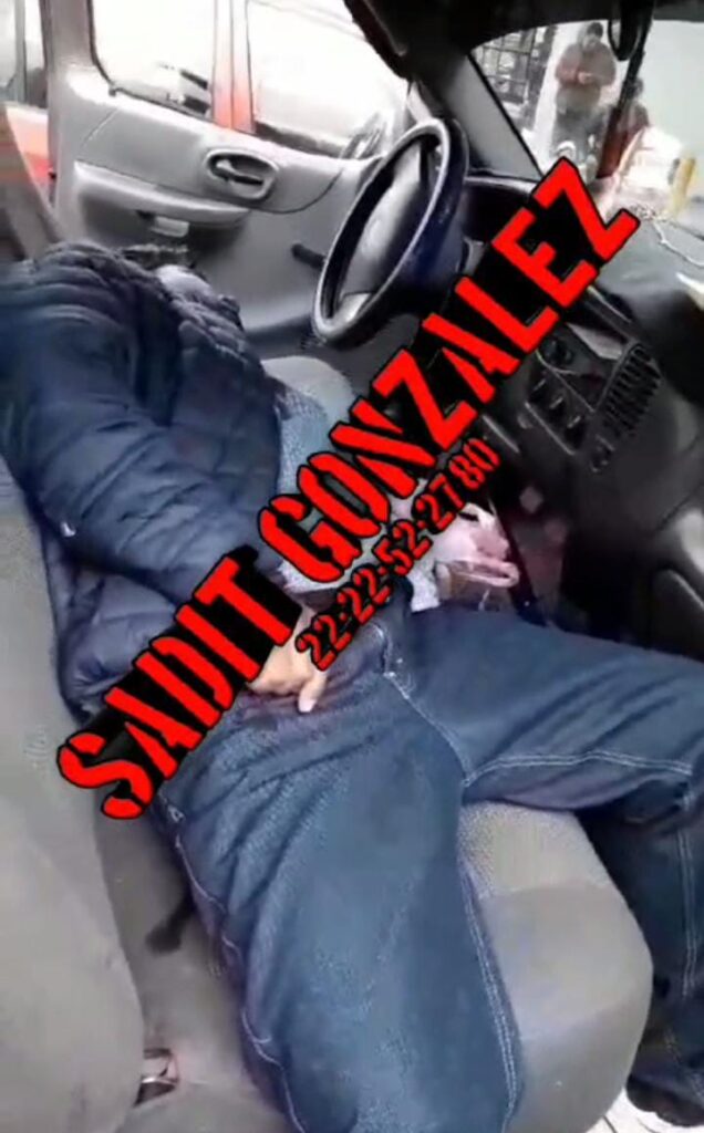 Video desde Puebla: En aparente asalto asesinan a hombre en Tepeaca