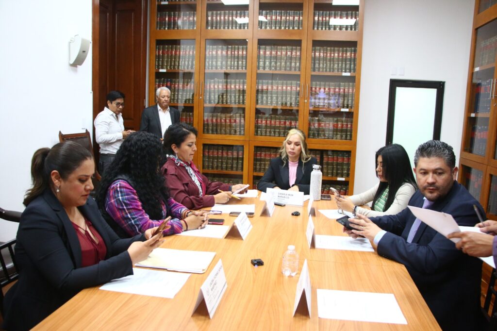 Comisión de Participación Ciudadana y Combate a la Corrupción del Congreso presenta Informe Anual de Trabajo