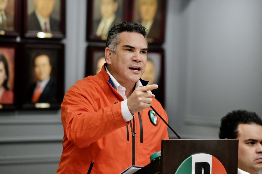 Movimiento Ciudadano tiene dueño y vive en palacio nacional: Alejandro Moreno