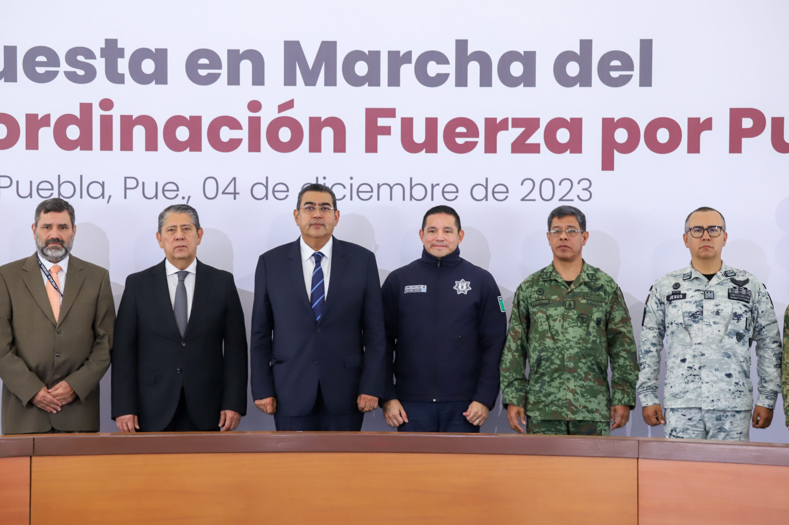 Anuncia Sergio Salomón plan de coordinación “Fuerza por Puebla”; SEMAR se sumará al combate a la delincuencia