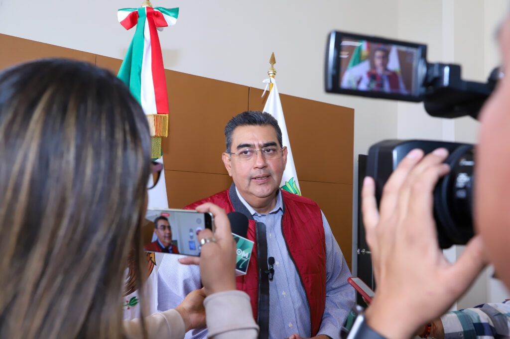 Con recorrido de supervisión tras sismo, Sergio Salomón confirma saldo blanco en el estado