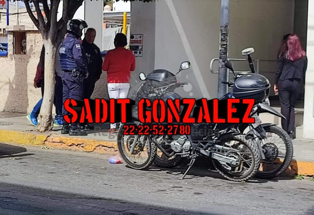 Con cachazo en la cabeza lo despojan de medio millón de pesos al interior de Bancomer Tehuacán