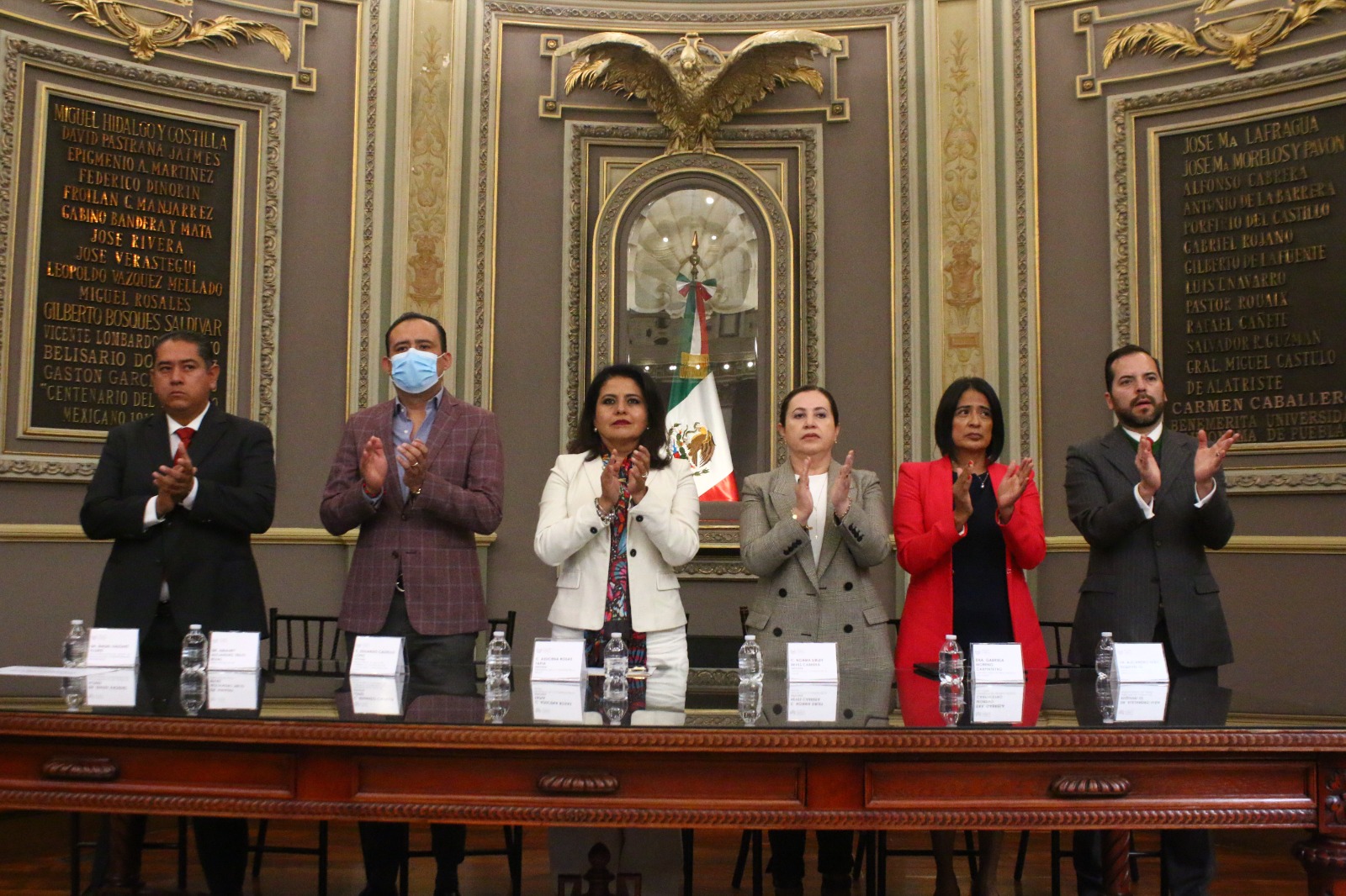 Reconoce Congreso del Estado a personal médico del ISSSTEP por su labor durante la pandemia
