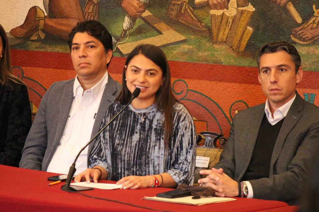 Reciben apoyo por “Jóvenes Talento”