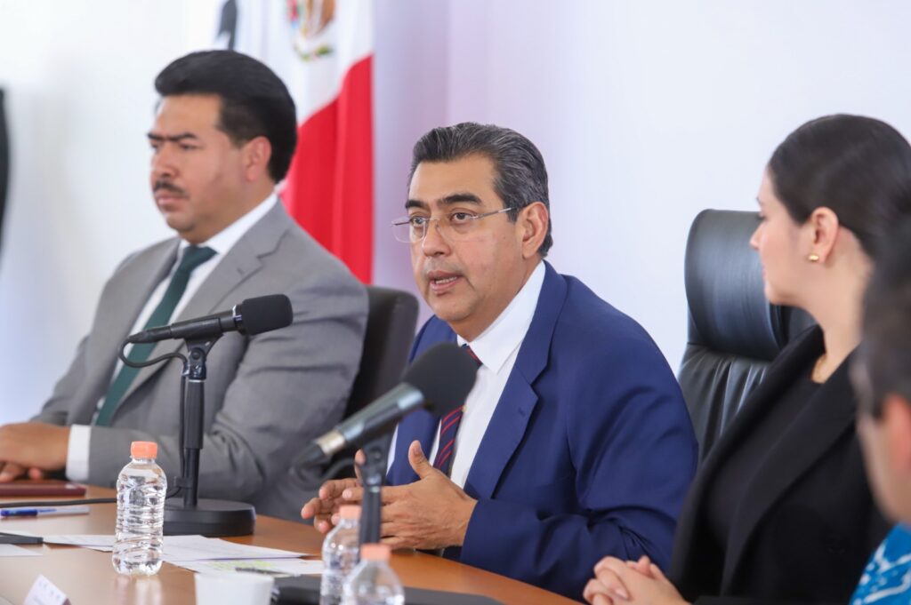 Firman acuerdo de civilidad para las próximas elecciones