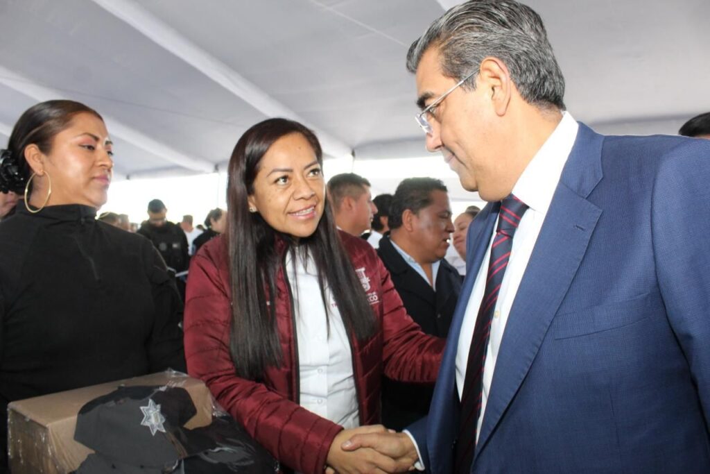 Atlixco, municipio con el mayor número de policías graduados en la academia: Sergio Salomón