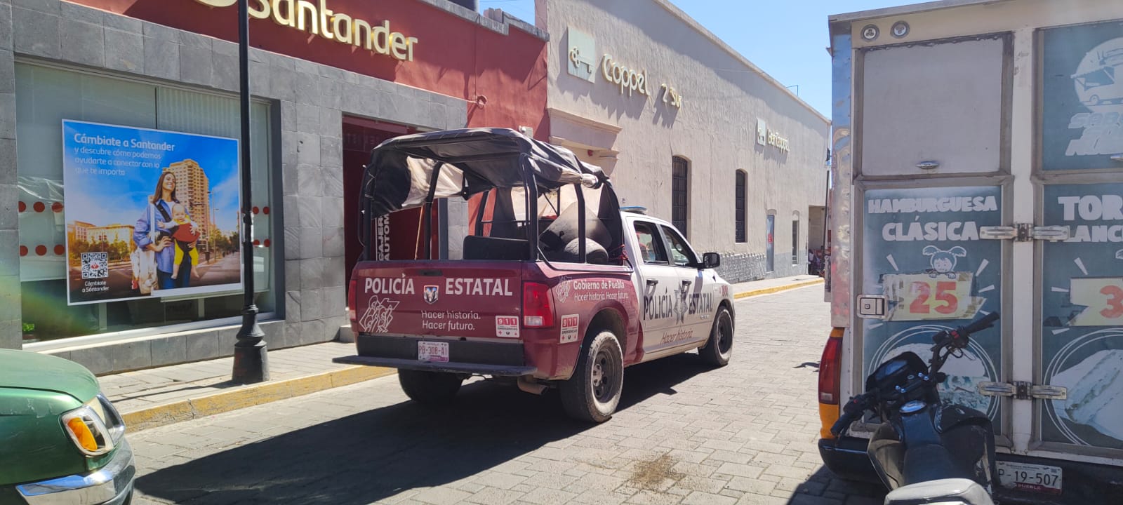 Tecamachalco, ayuntamiento fallido: En pleno centro asaltan a cuentahabiente de Bancoppel