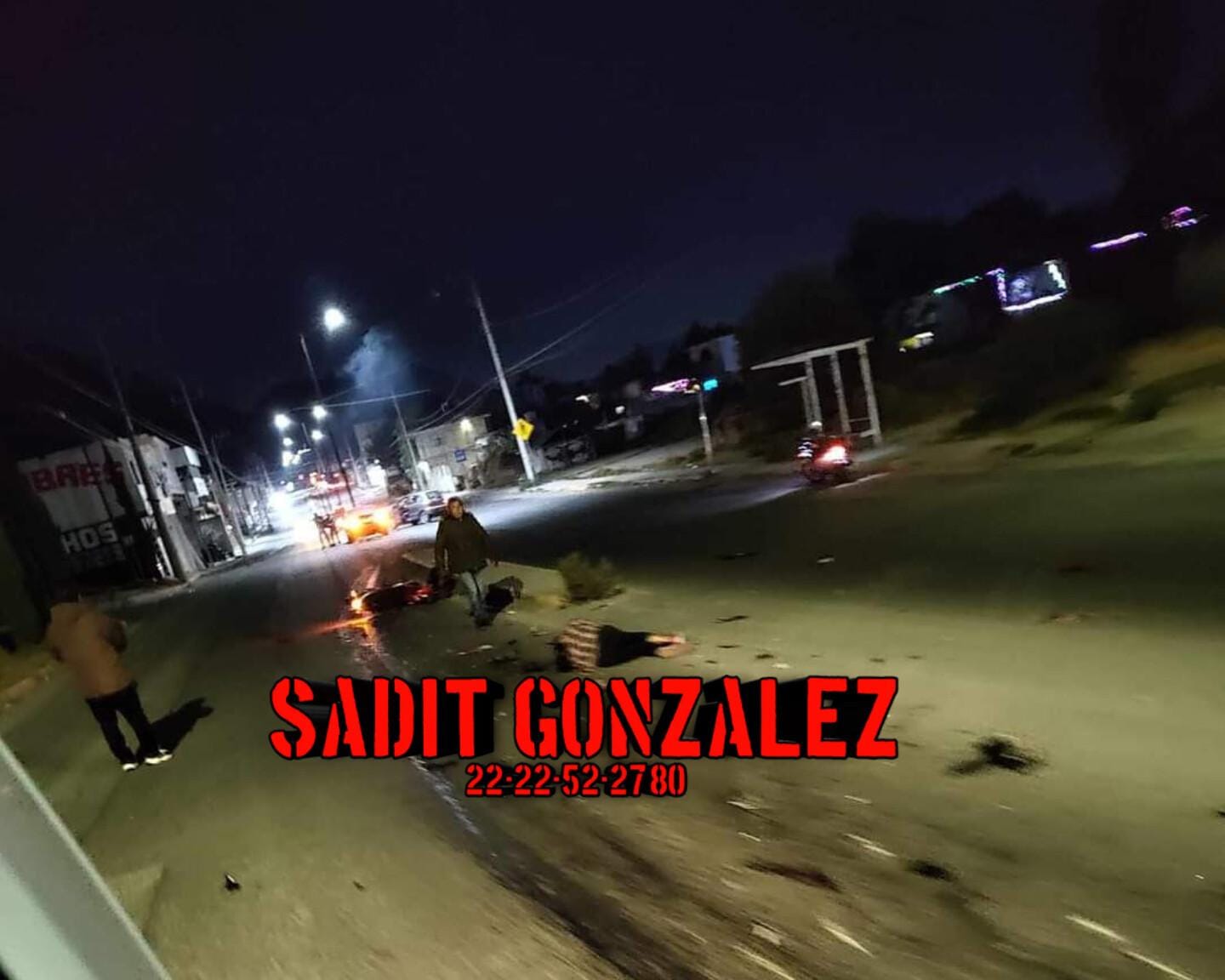Muere motociclista al impactarse contra camioneta en Tecamachalco