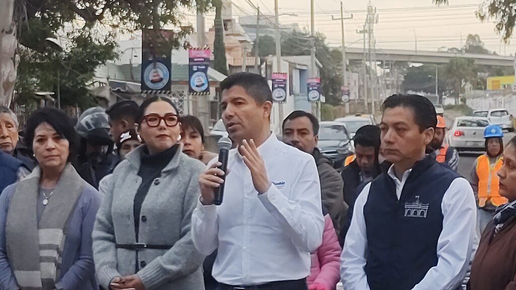 Eduardo Rivera solicitará licencia antes del 25 de diciembre; pide al PAN sacar la convocatoria
