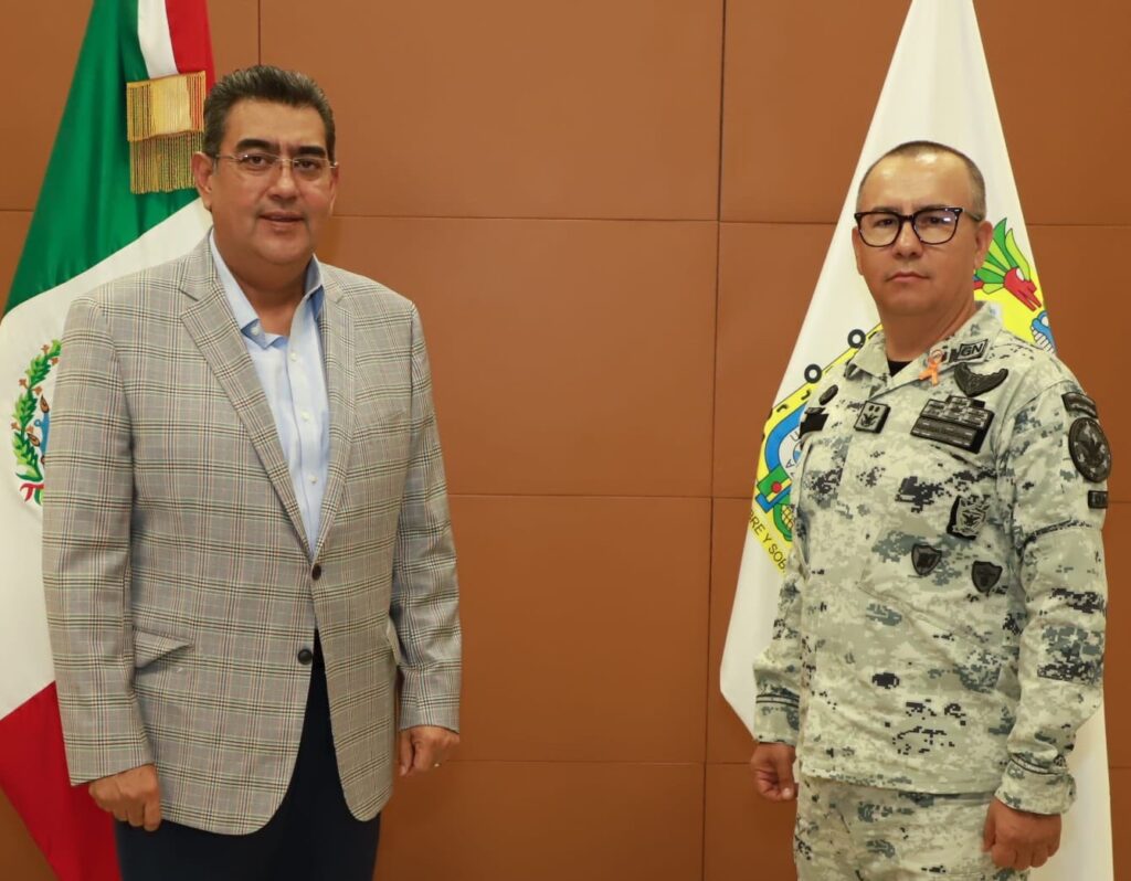 Recibe Sergio Salomón al coordinador de la GN